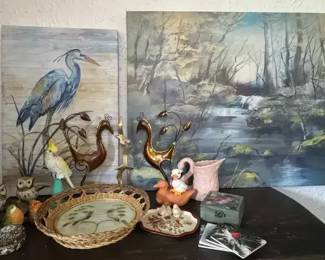 Avian Decor