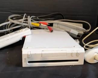Wii With 2 Wii Remotes