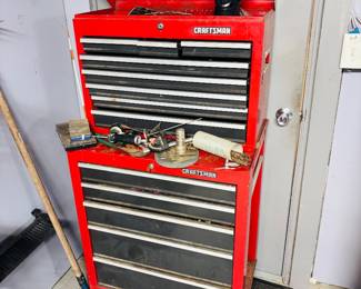 Craftsman rolling tool chest