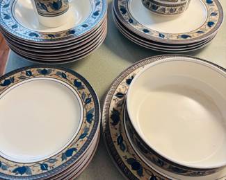 Vintage Mikasa Intaglio Arabella stoneware Set