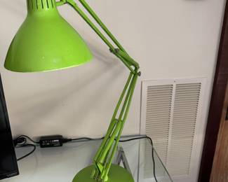 #46 - $80 - MCM Vintage Luxo articulated desk drafting lamp green apple 