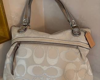 HANDBAG