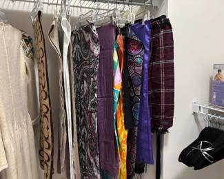 SCARVES