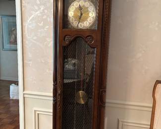 GRANDFATHER CLOCK TEMPUS FUGIT