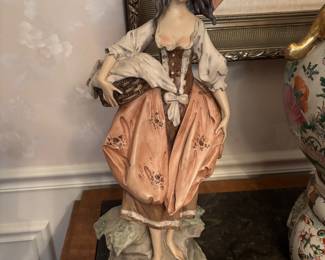 VINTAGE CAPODIMMONTE STATUE FIGURINE TALL PEASANT GIRL 21 INCHES
