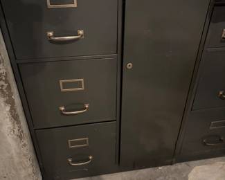 FILE CABINET WITH STORAGE