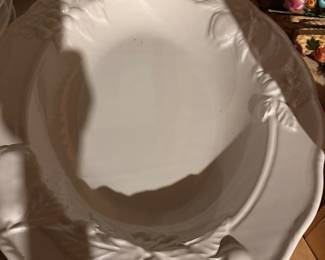 SERVING BOWL