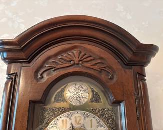 CROWN OF CLOCK
