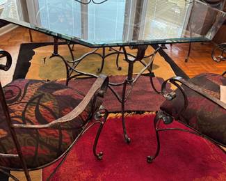 GLASS TOP & METAL BASE TABLE WITH 4 CHAIRS