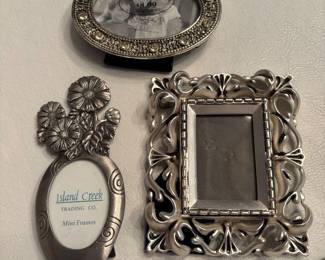 ORNATE SMALL PICTURE FRAMES