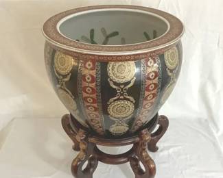 Oriental Accent Pot