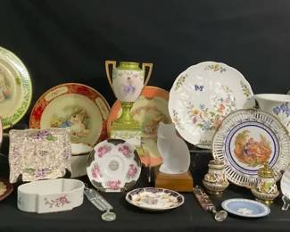 Modern Decorative Plates