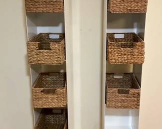 Metal Shelf Tower Baskets