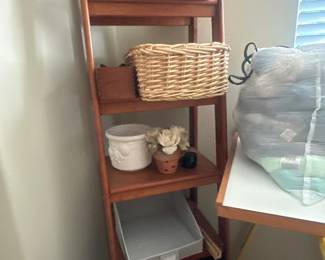Storage baskets