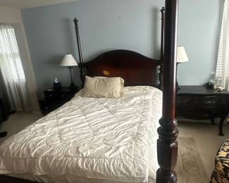 4 Post Bedframe