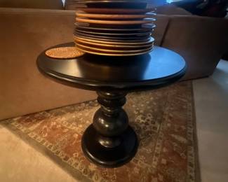round side table
