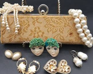 Vintage Clutch And Pearly Costume Jewelry
