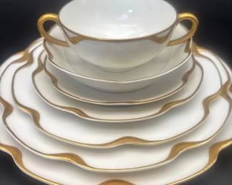 Antique Haviland Co. Limoges France 7Piece Gold Trim Place Setting C