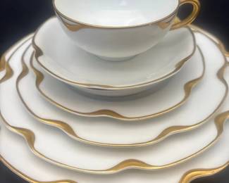 Antique Haviland Co. Limoges France 7Piece Gold Trim Place Setting A