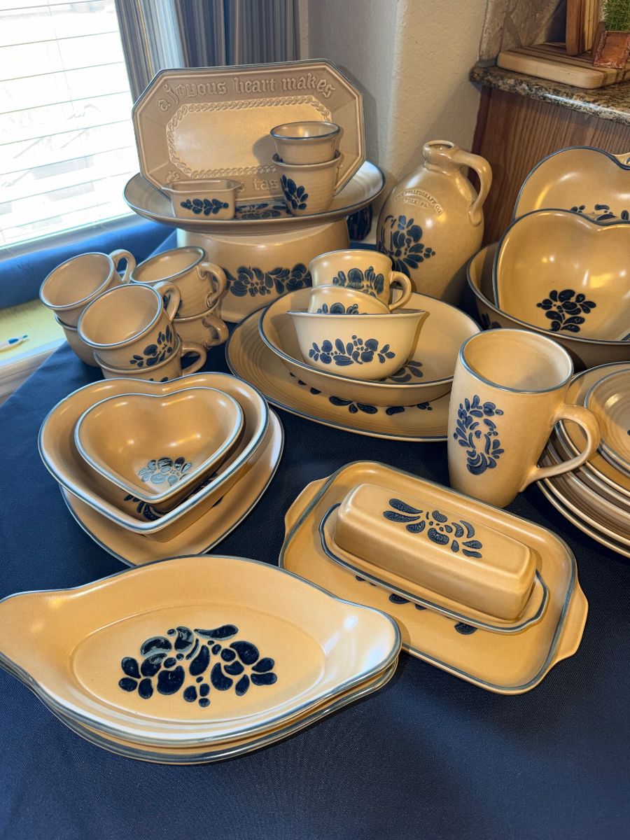 Pfaltzgraff dishware