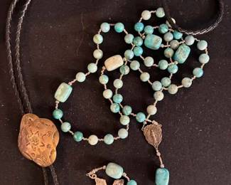 SU227VBolo Tie And Rosary