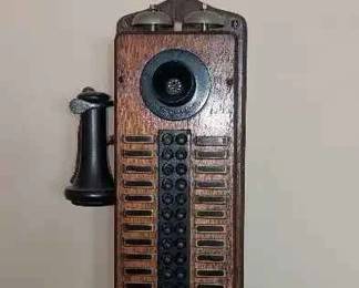 SU153Antique Intercom Phone Sign