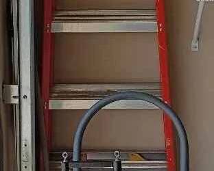 SU171Werner Ladders Garage Gear