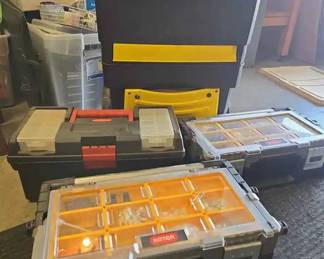 SU1084 Toolboxes. Tools included.