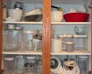 SU213Measuring Cups, Mixing Bowls, Canisters More