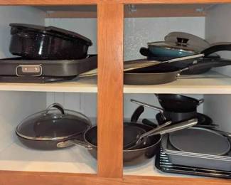 SU222Skillets Pans