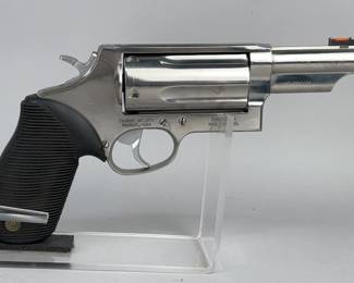 Taurus/ Taurus Int The Judge .45 LC/.410 ga 5-Shot Revolver SN# BW696486, In Fobus Holster