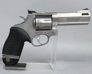 Taurus/ Taurus Int Tracker 627 .357 Mag 7-Shot Revolver SN# XE188381, Ported Bbl, In Hard Case