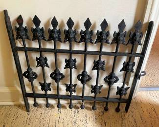 Antique small gate