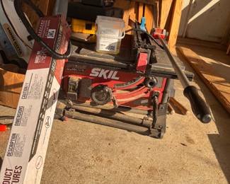 SKIL10-Inch Table Saw. $100. 