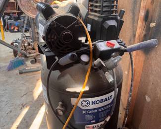 Kobalt 30-Gallon Vertical Air Compressor. $225.00