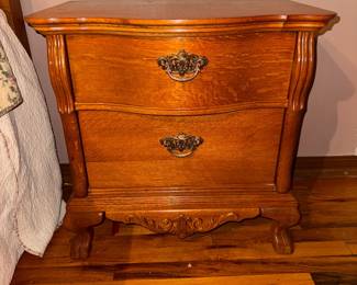 Solid Oak Lexington Furniture Victorian Sampler Collection nightstand. We have 2 of these. Approx. 26w x 26h x17d. $80 each.