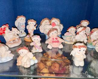 Vintage 1990's  Dreamsicles cherub angel figurines. $3 each for small size.