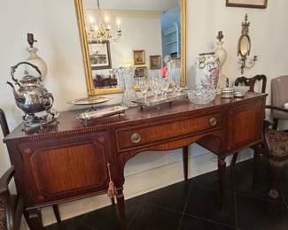 Beautiful burled wood sideboard 