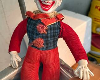 This is a vintage mid-20th-century clown doll, likely a carnival or state fair prize from the 1930s to 1950s.