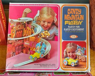 Candy Mountain Flatsy playset released by Ideal in 1971.