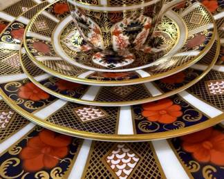 Rare Royal Crown Derby Imari Service for 8. 40 pieces