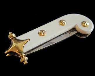 Vintage ItalianStyle Swing Guard Stiletto Folding Knife