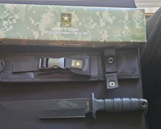 U.S. Army Army Strong Licensed Survival Knife