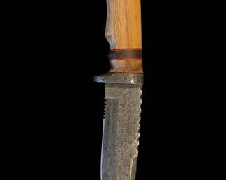 Custom Damascus Steel Hunting Knife