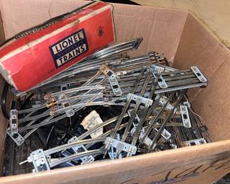 Lionel trains tracks