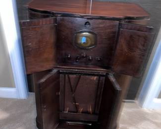 Vintage radio