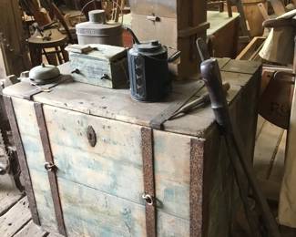 6.  Trunk with original blue paint 