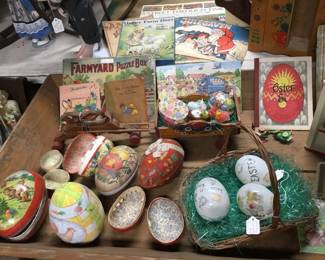 125. Easter eggs and books
