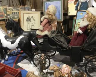 160.  Large horse drawn carriage with or without dolls160.