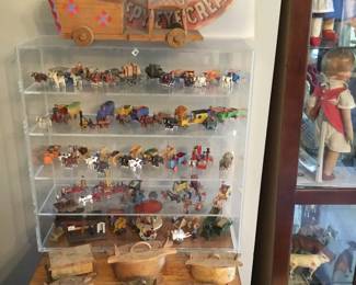 Miniature vehicles 391.